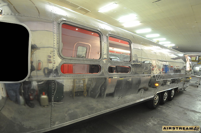airstream_gastrotrailer.jpg