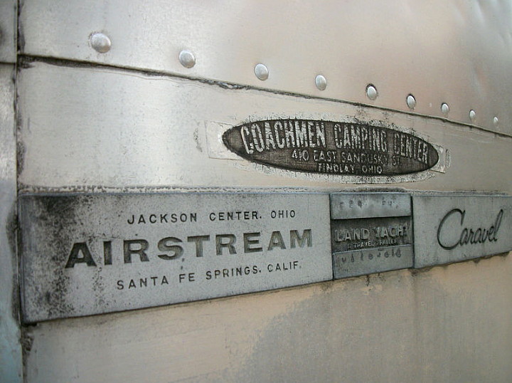 airstream_caravel_1968_sign.jpg