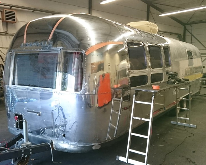 31ft_Airstream_Sovereign_1977_polished2.jpg